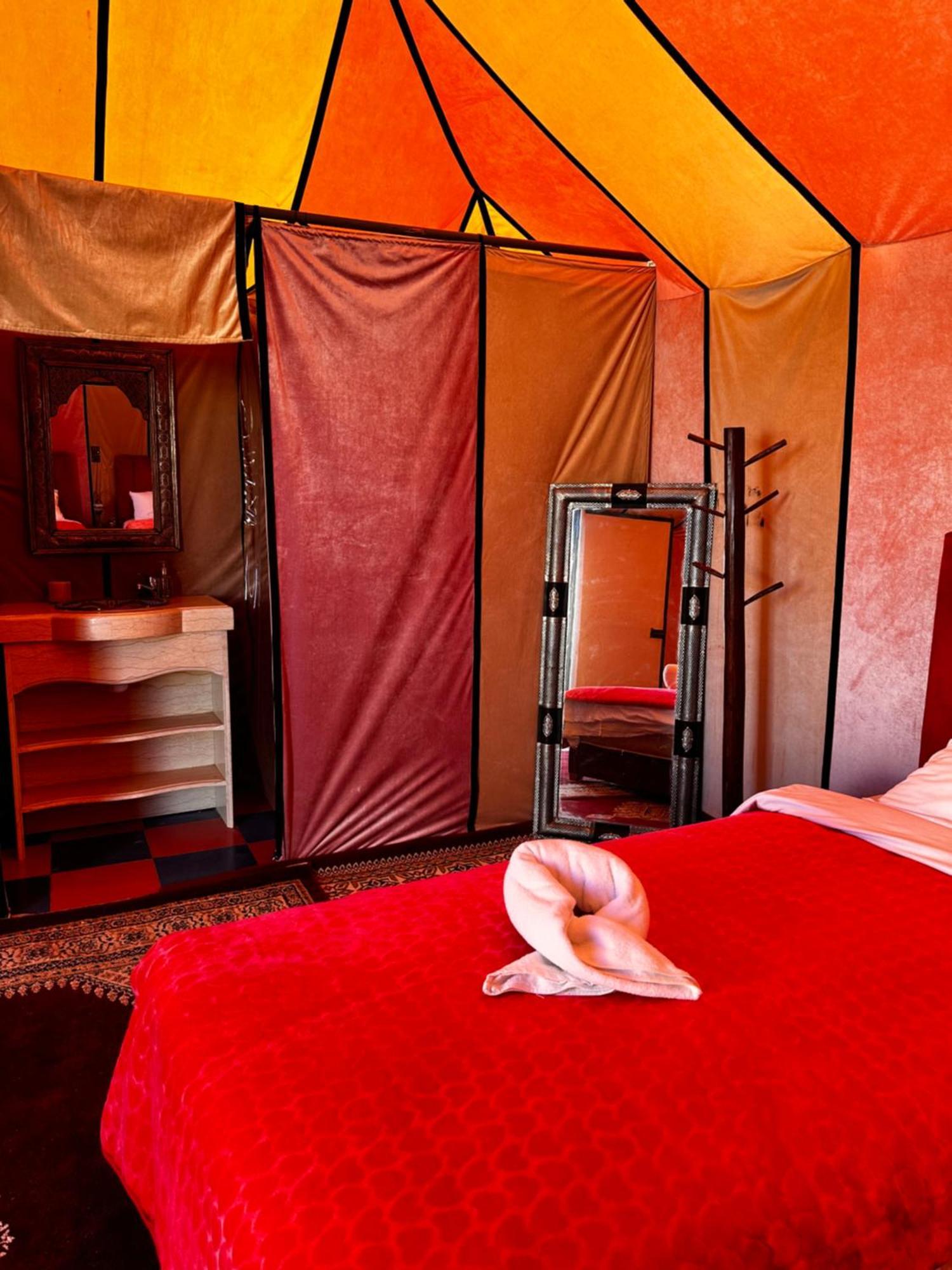 Nomad Luxury Camp Hotel Merzouga Eksteriør billede
